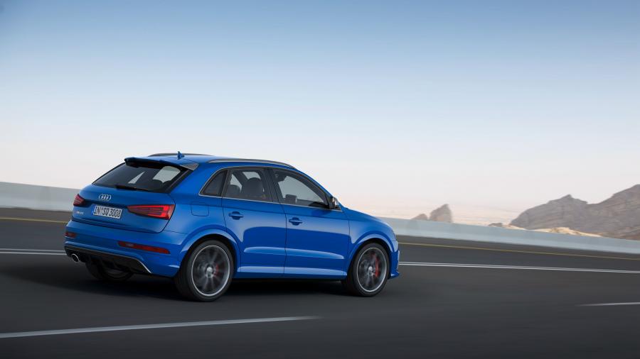  Audi RS Q3 Performance (8U) 2016 года  (WW) (фото 13 из 17)